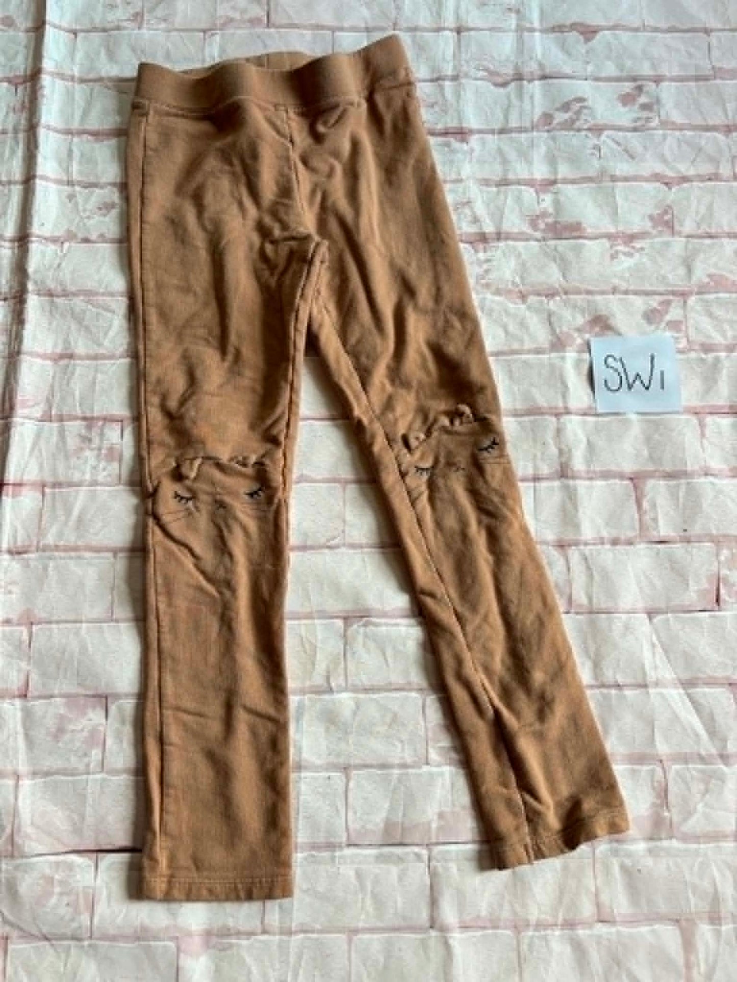 Bottoms Size 7/8