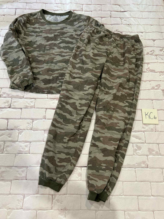 Sleepwear Size 14/16 Flannel