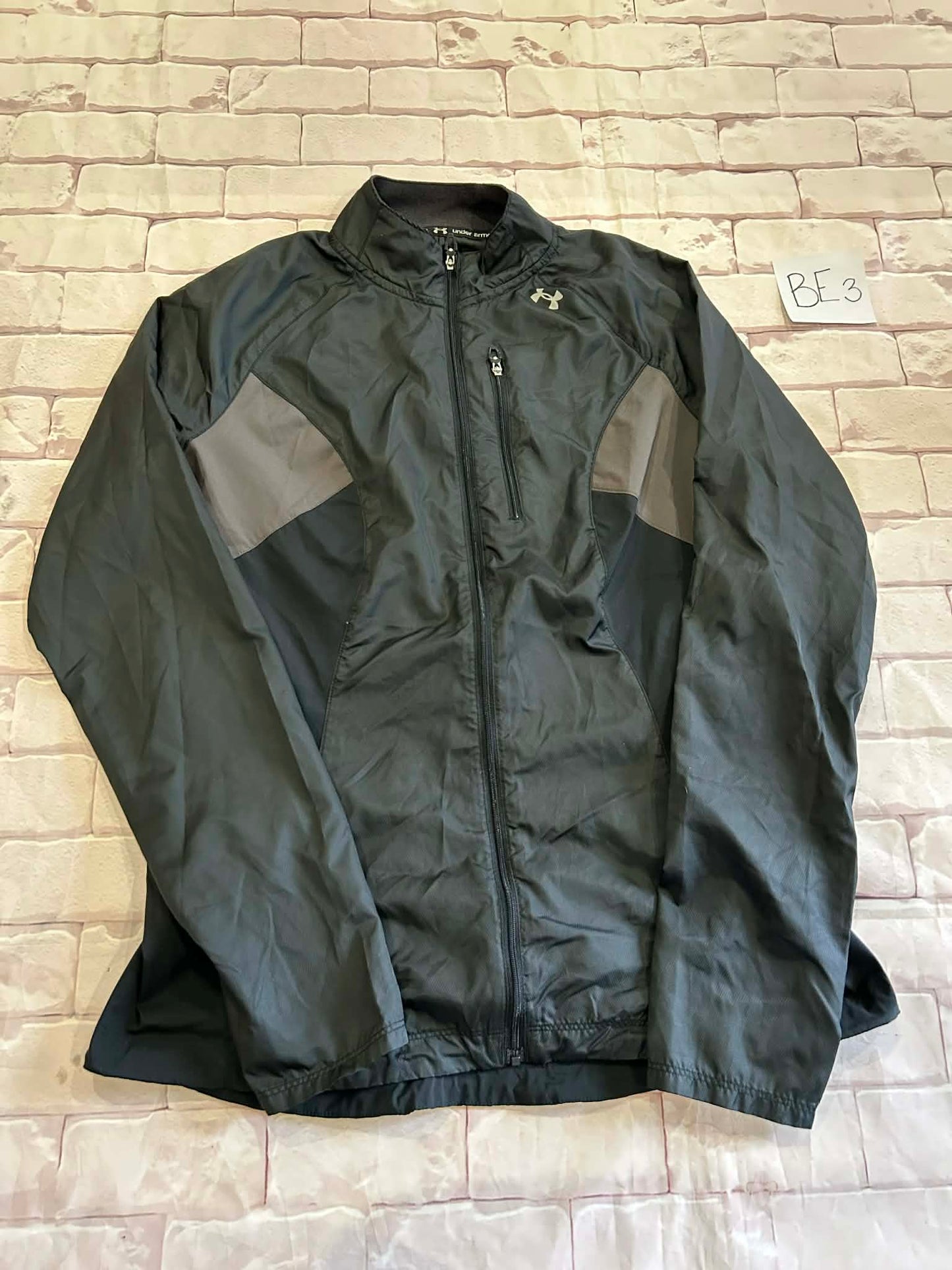 Ladies Outerwear Size S