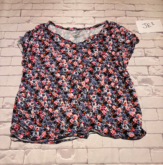 Ladies Top Size XXL Maternity
