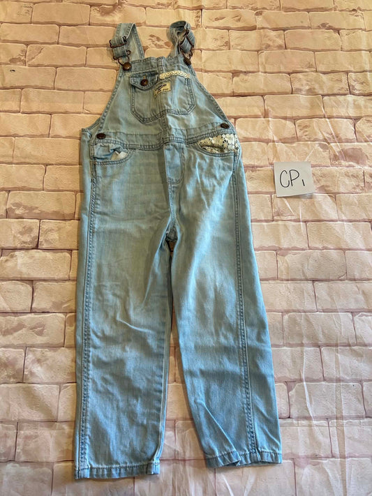 Outfits Size 4