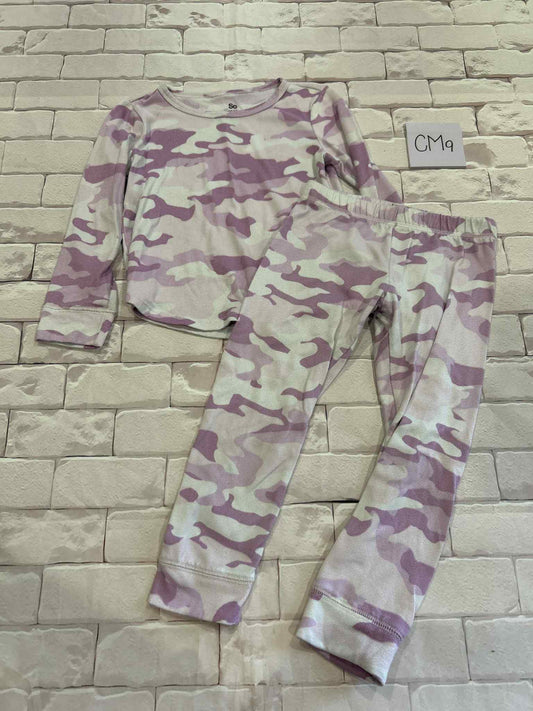 Sleepwear Size 4/5