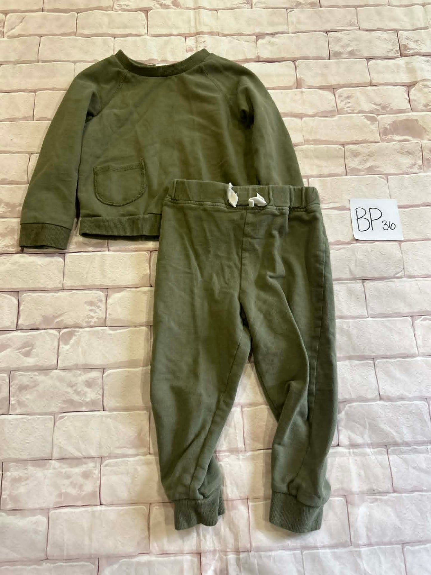 Outfits Size 2