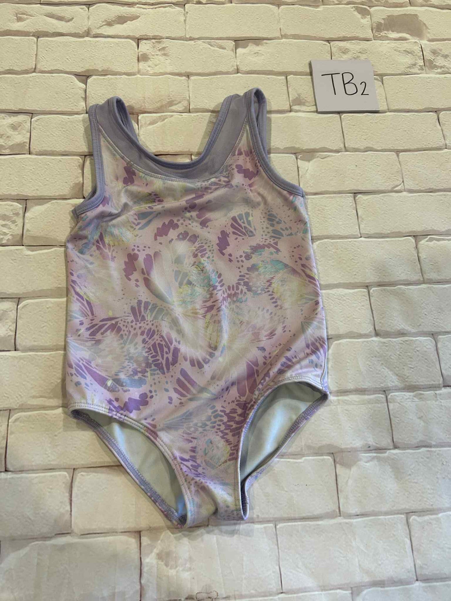 Outfit Size 4 Small Marks