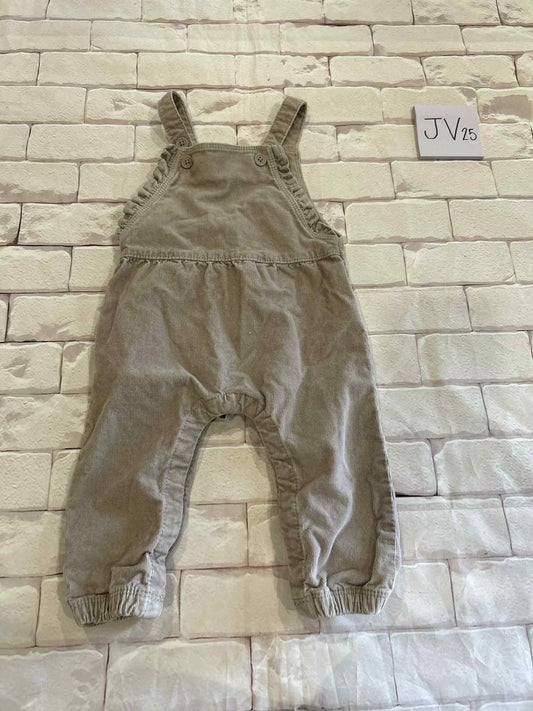 Outfits Size 6-9m