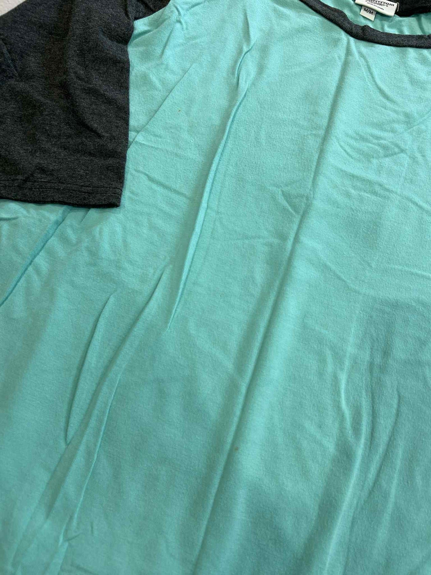 Ladies Tops Size M Play