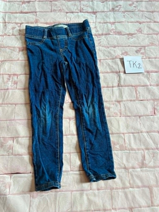 Bottoms Size 5