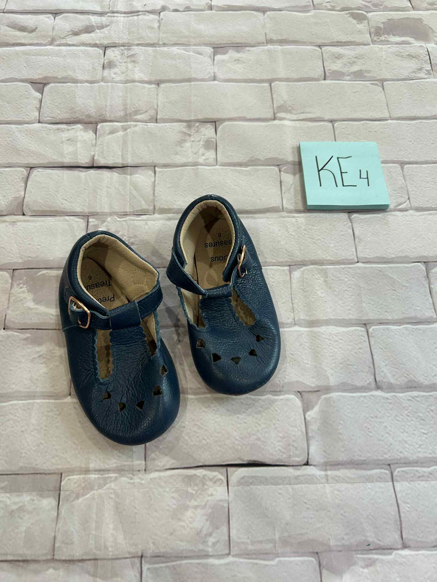Girls Shoes Size 8