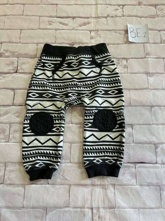 Bottoms Size 12-18m