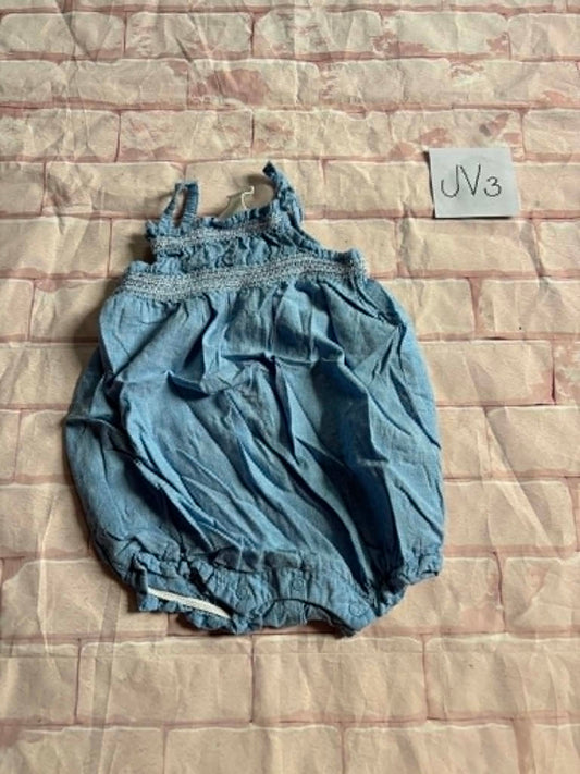 Outfits Size 4-6m