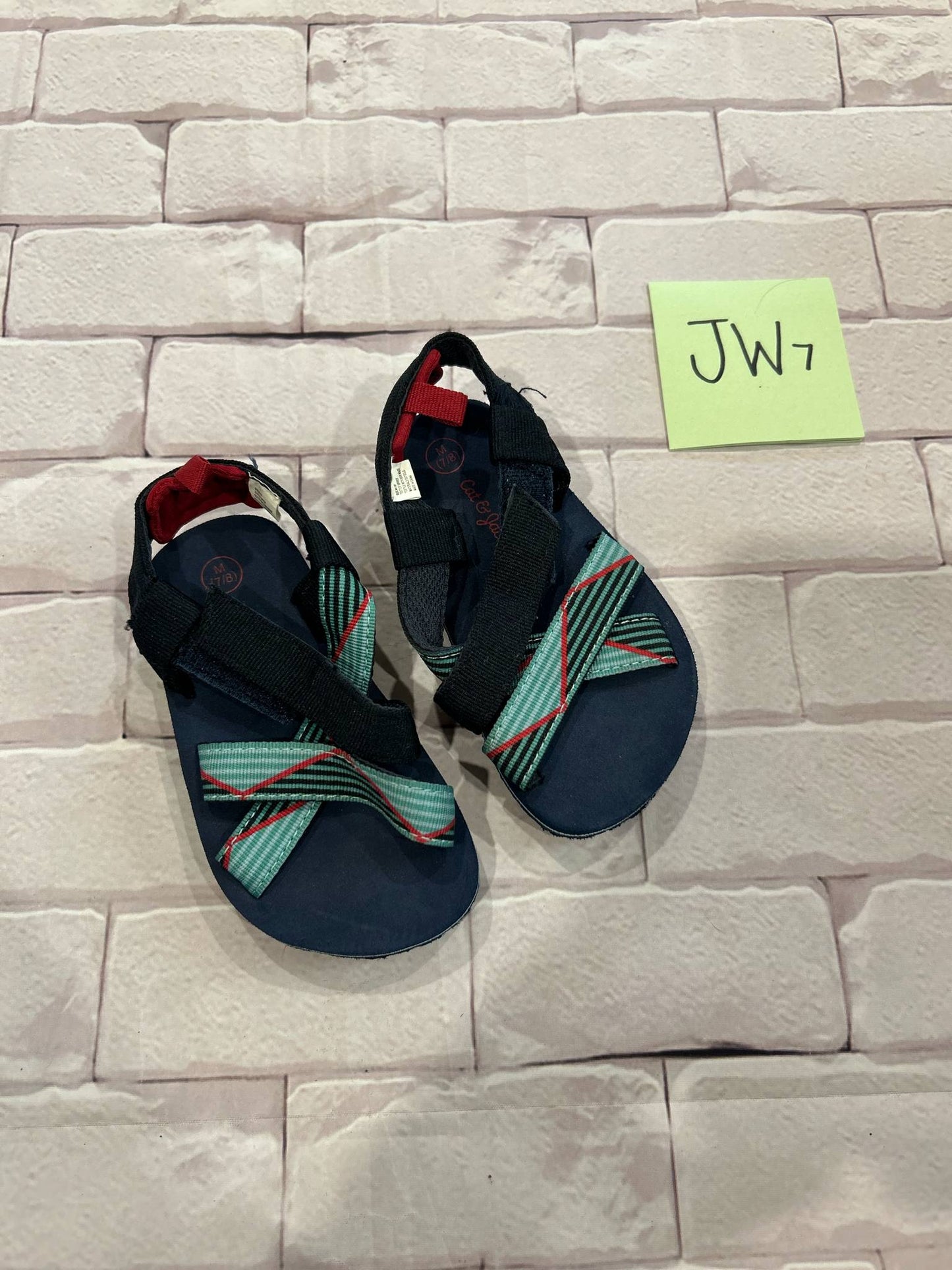 Boys Shoes Size 7/8