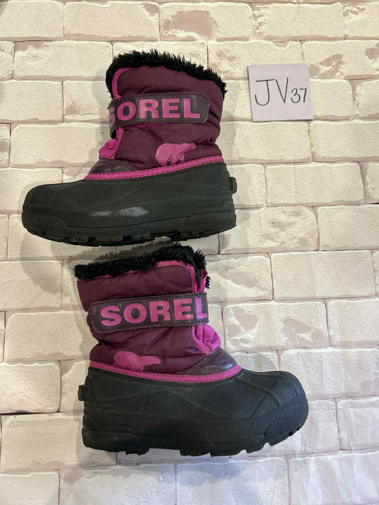 Shoes Size 13