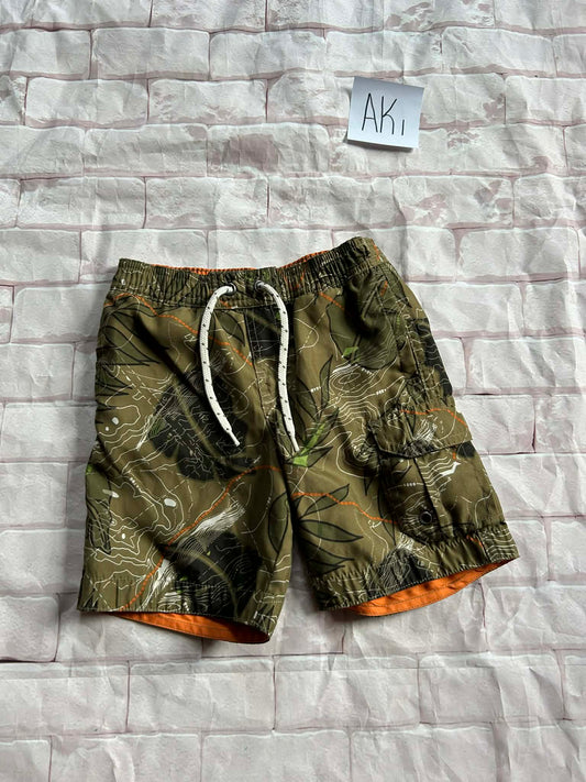 Swimwear Size 18-24
