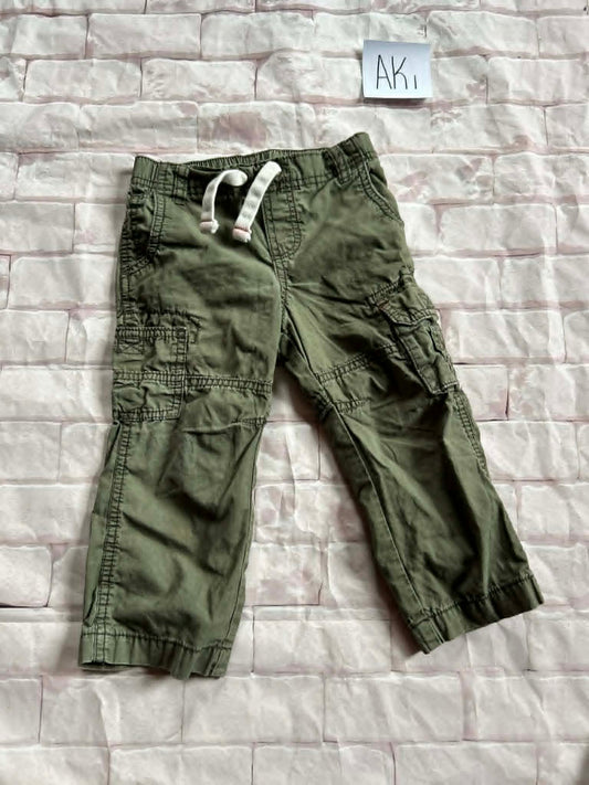 Bottoms Size 24m