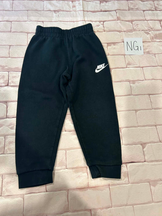 Bottoms Size 4