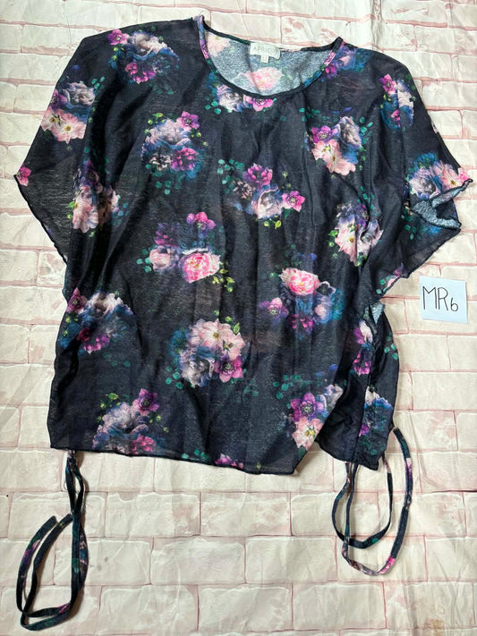 Ladies Tops Size XL
