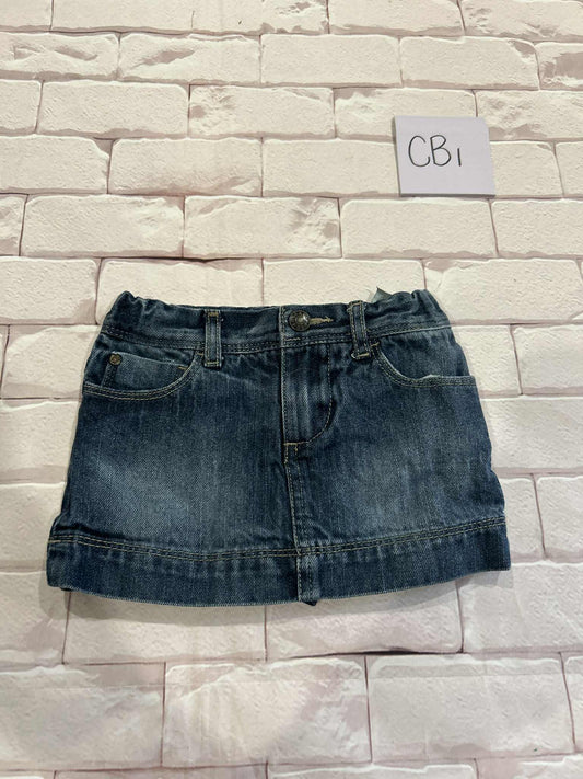 Bottoms Size 1 Skort