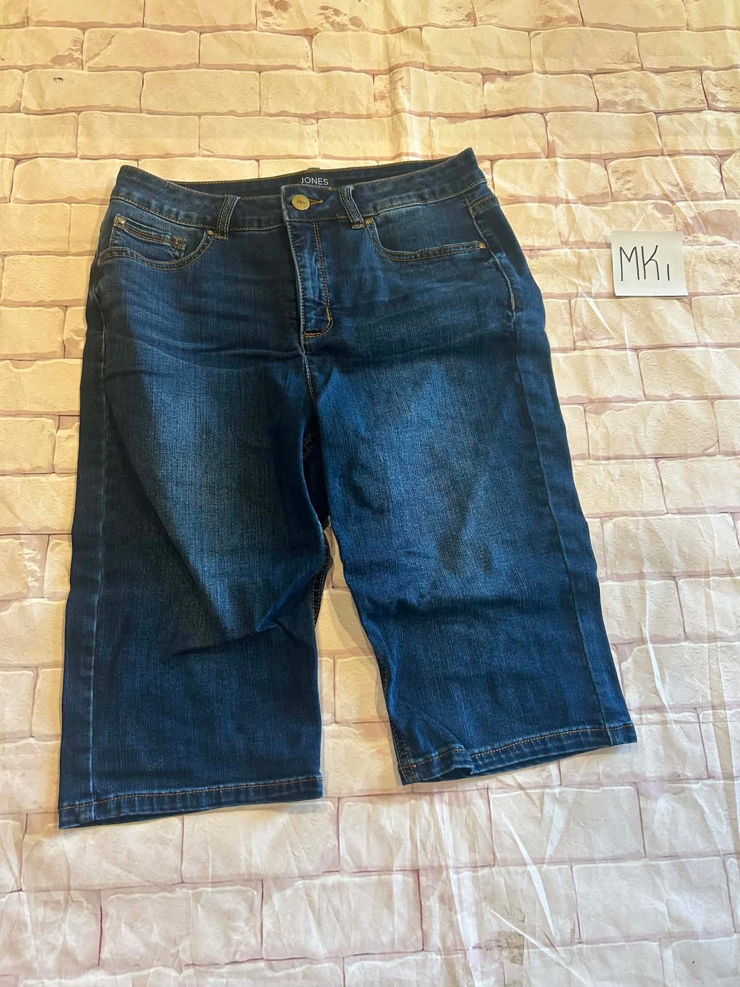 Ladies Bottoms Size 8
