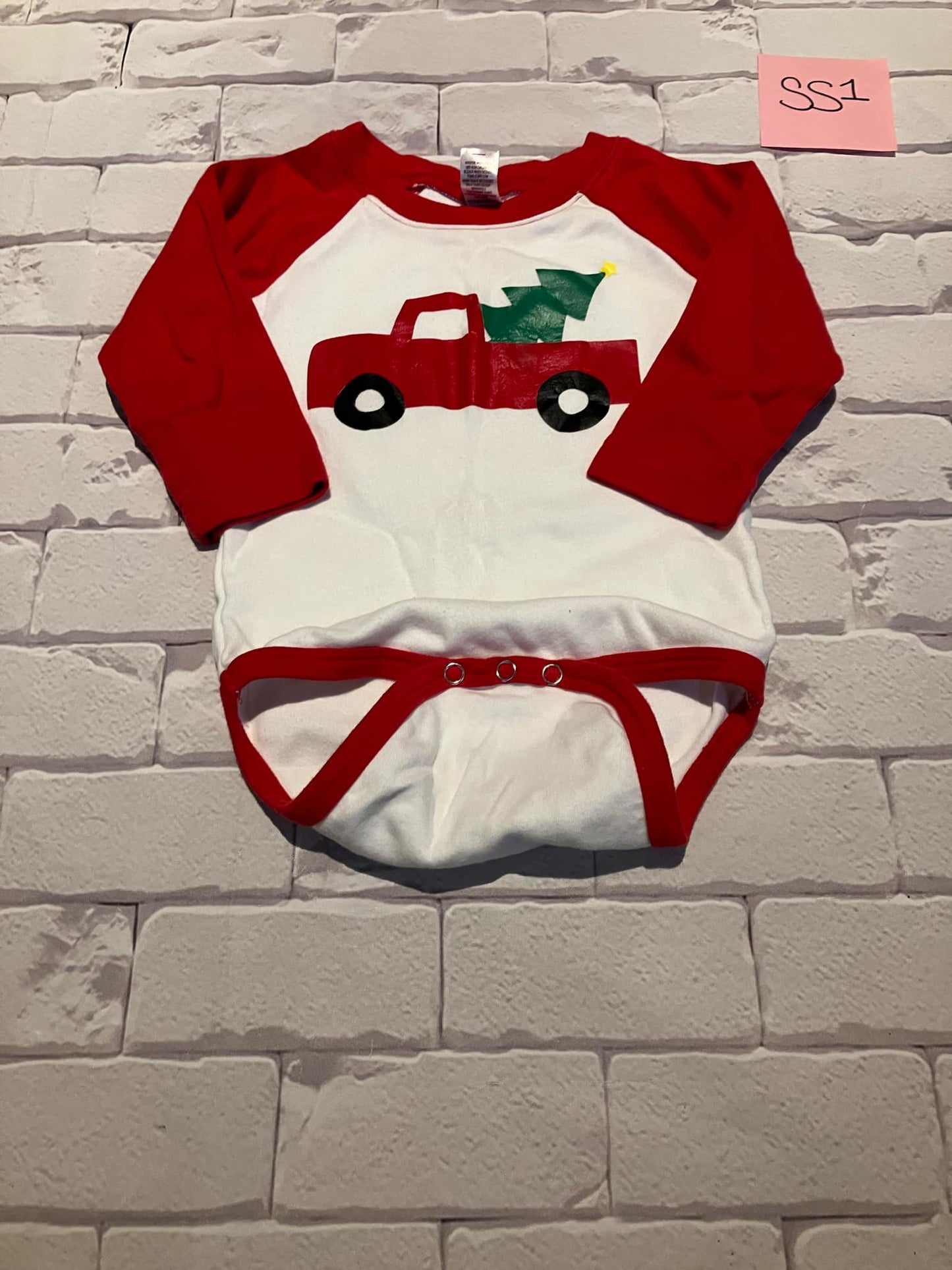 Boys Top Size 6-12m