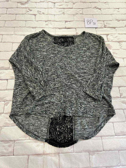 Ladies Tops Size M