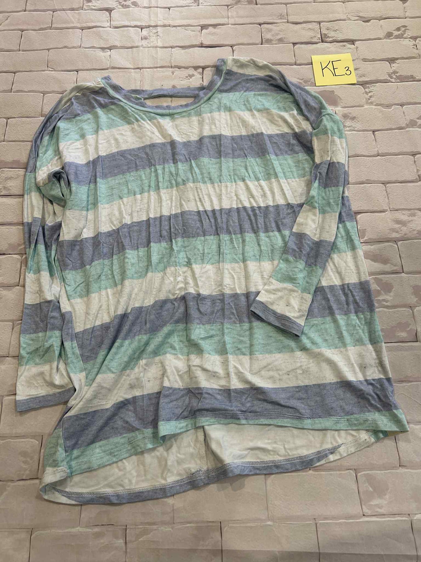 Ladies Tops Size M