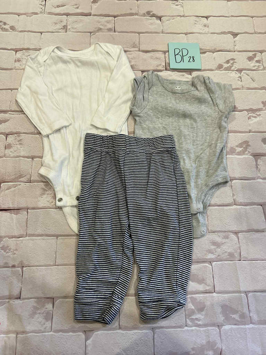 Outfits Size 12m
