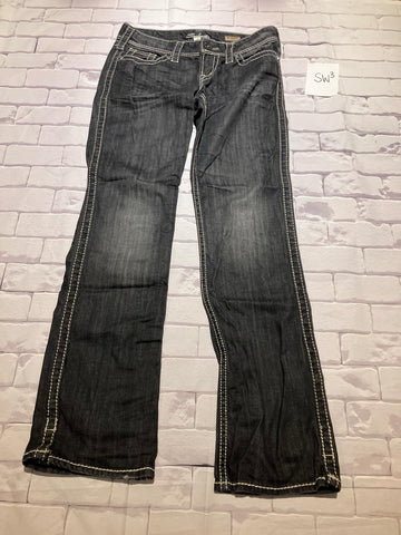 Ladies Bottoms Size 28/32