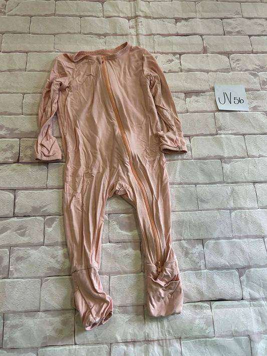 Sleepwear Size 9-12m Play Cuffs