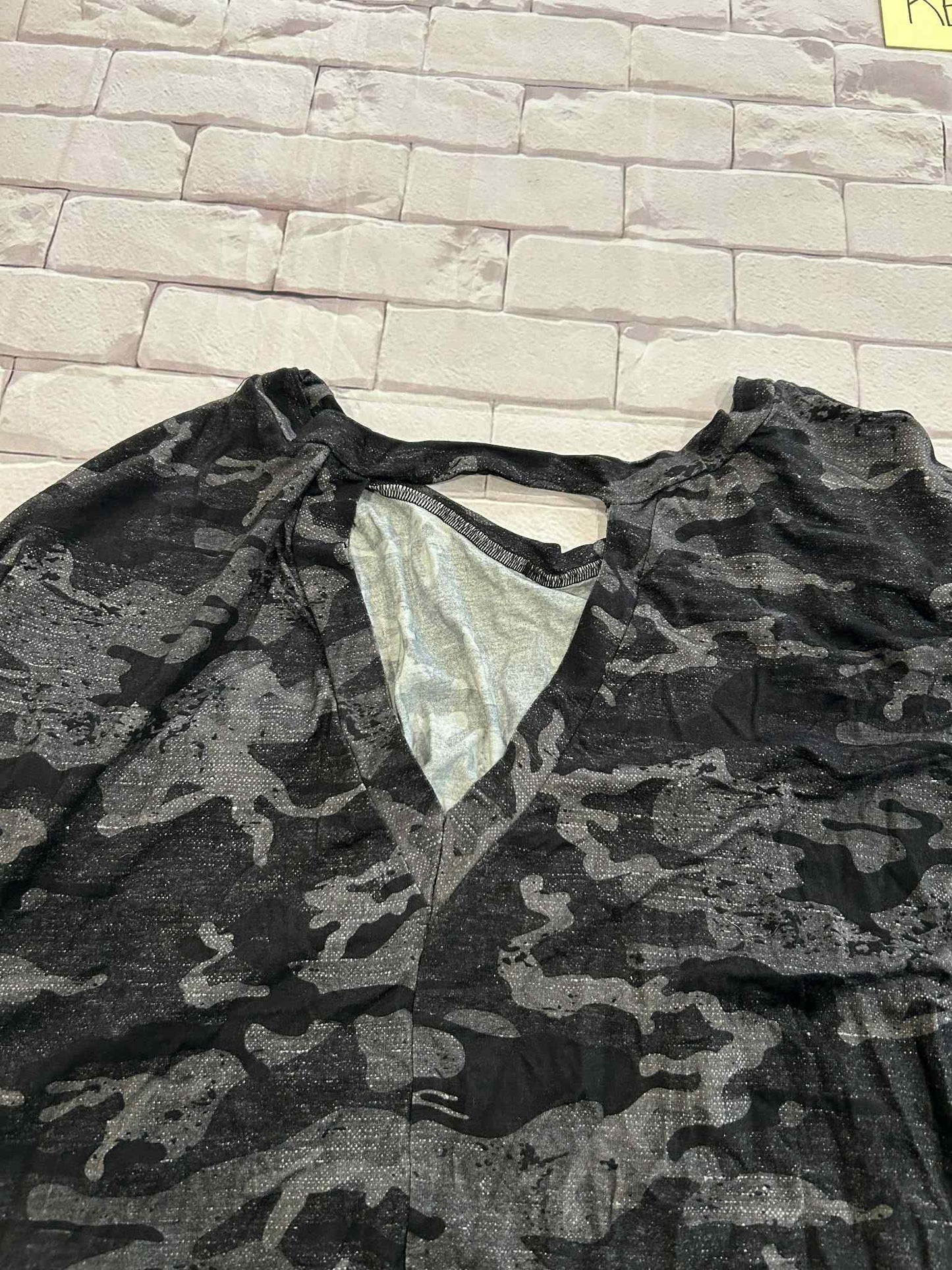Ladies Tops Size M