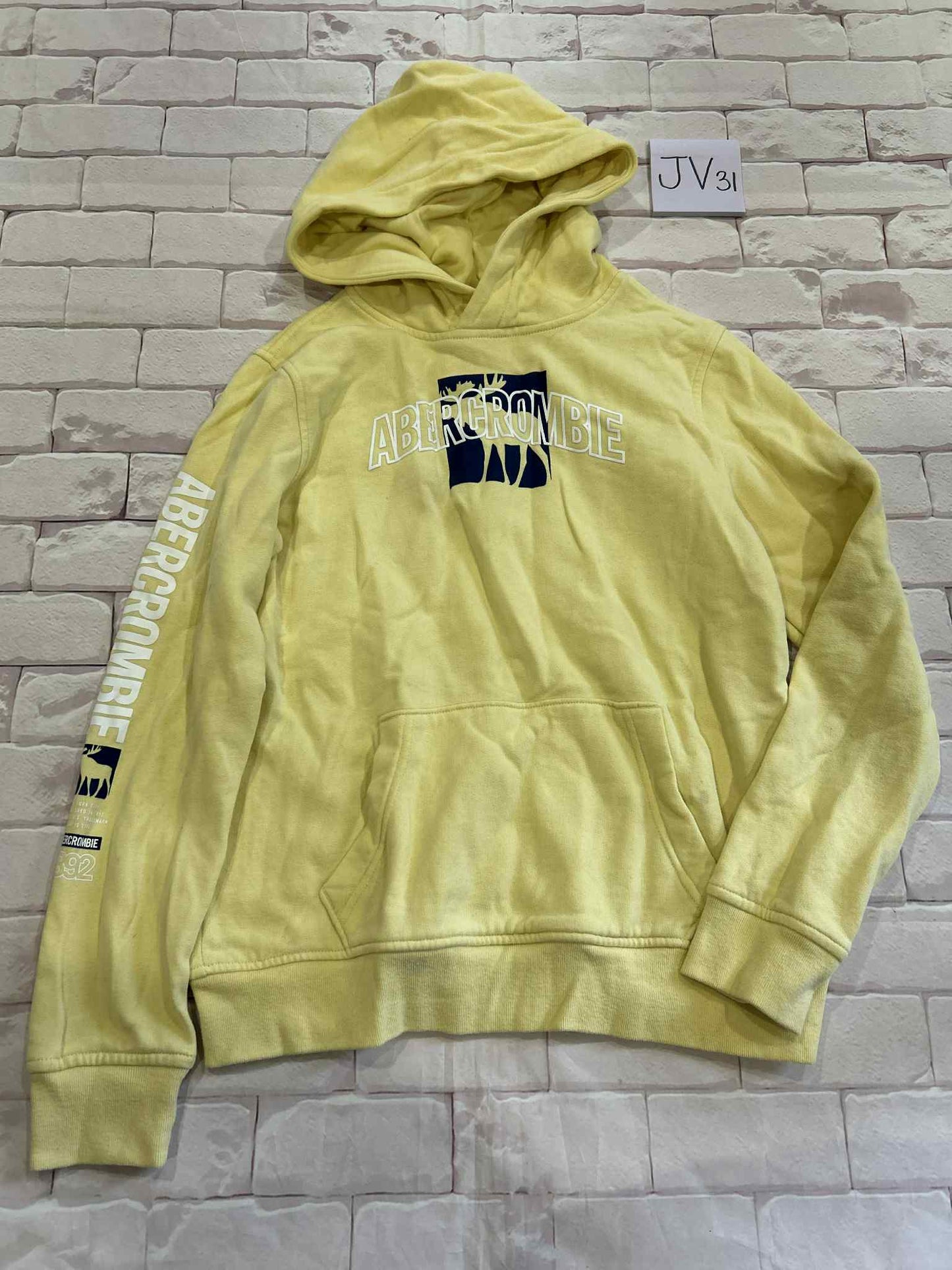 Tops Size 11/12 Staining