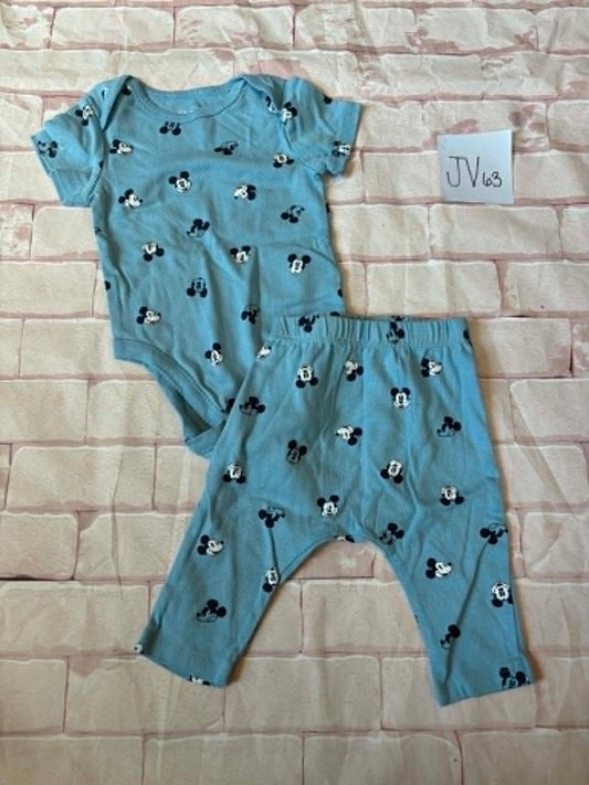Outfits Size 6-12m