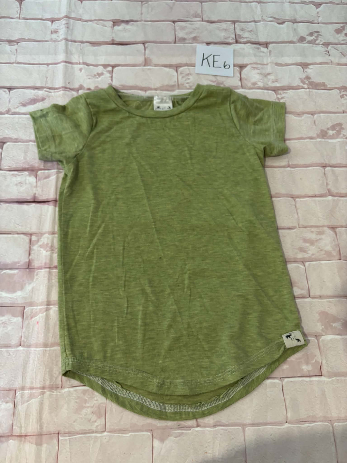 Tops Size 6 Play
