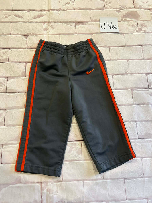 Bottoms Size 18m
