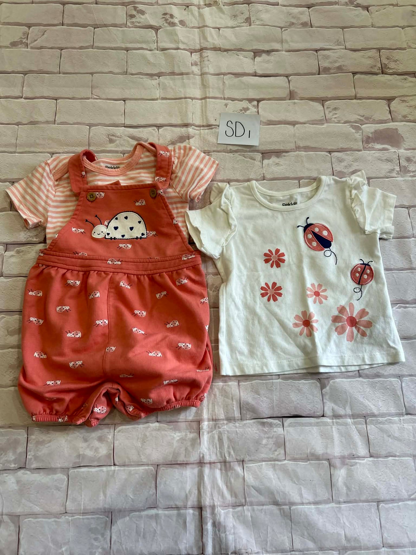 Outifts Size 18m BNWOT