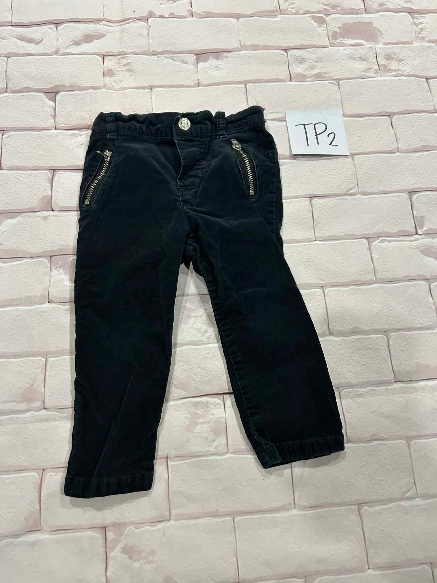 Bottoms Size 18m