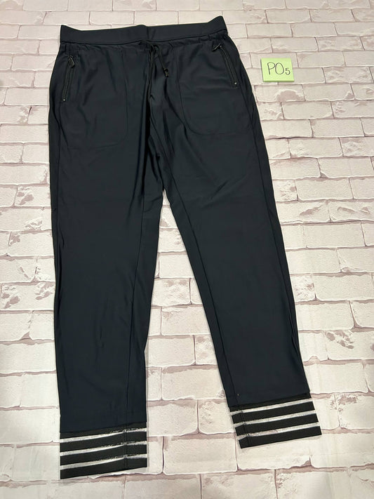 Ladies Bottoms Size L