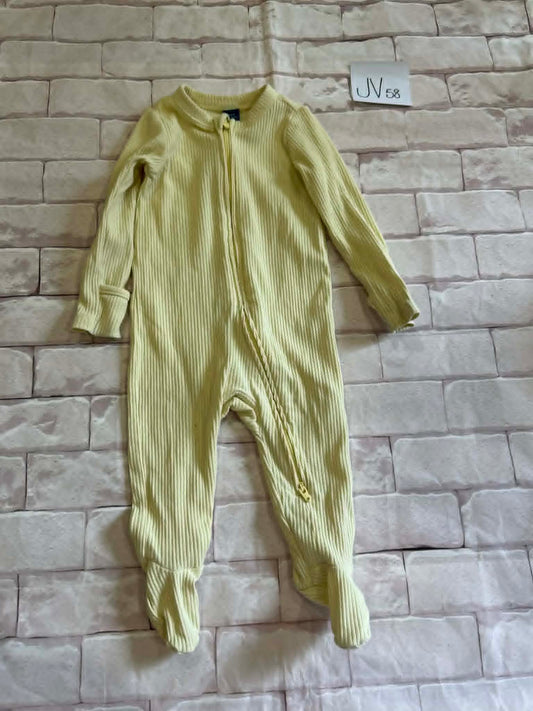 Sleepwear Size 6-9m