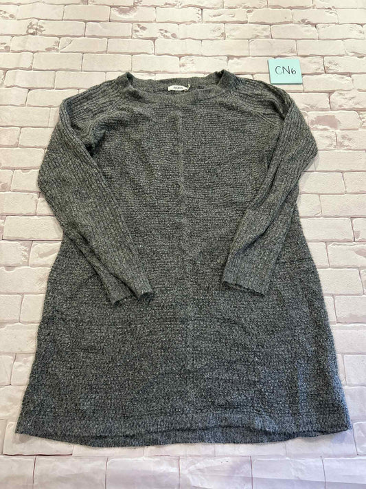 Ladies Tops Size L
