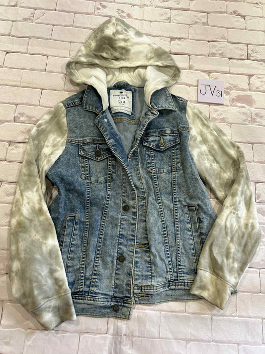 Tops Size 13/14 Stain on arm