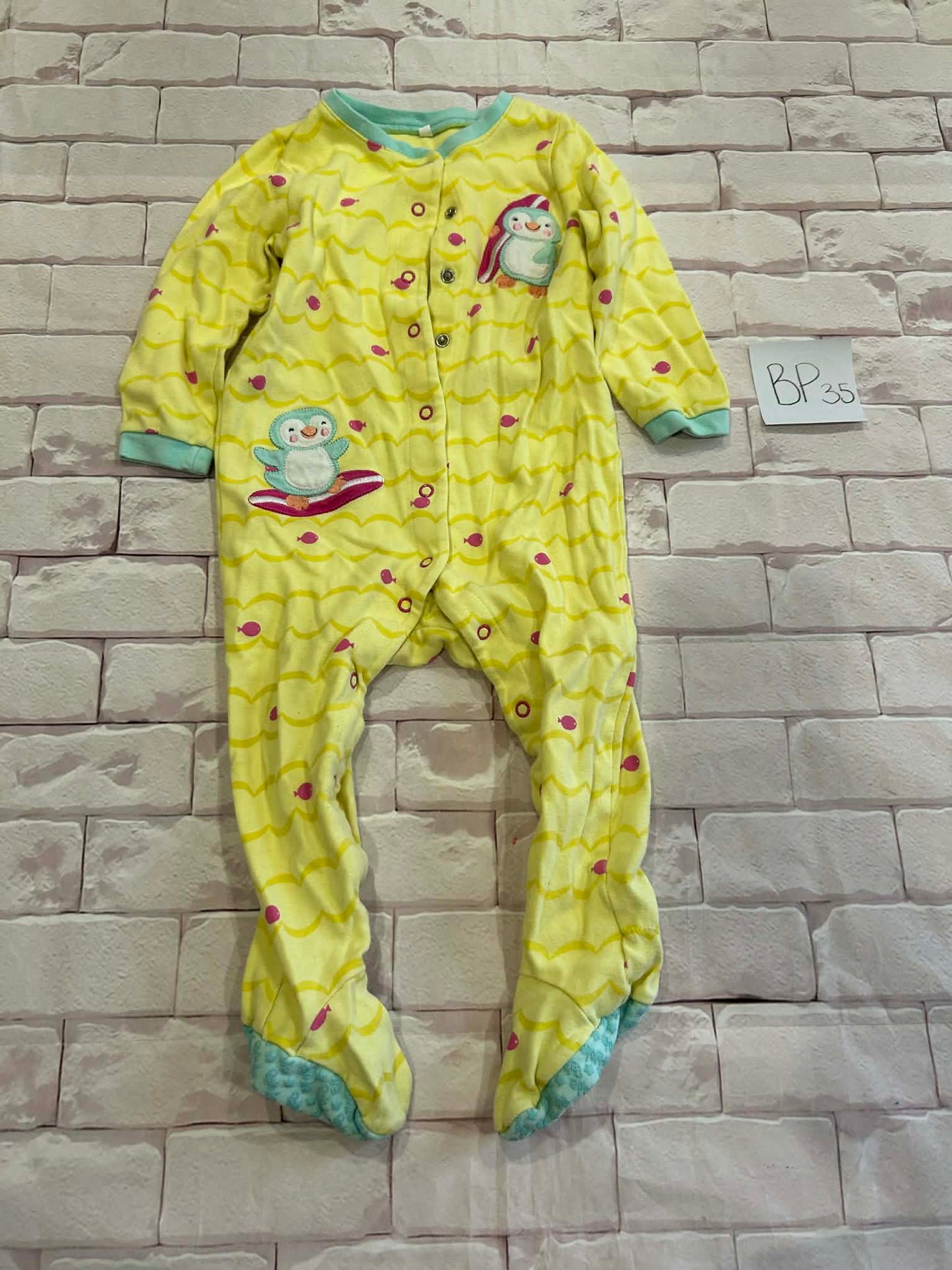 Sleepwear Size 24m