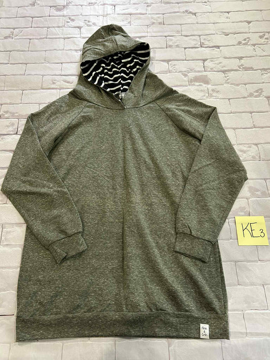 Ladies Tops Size M