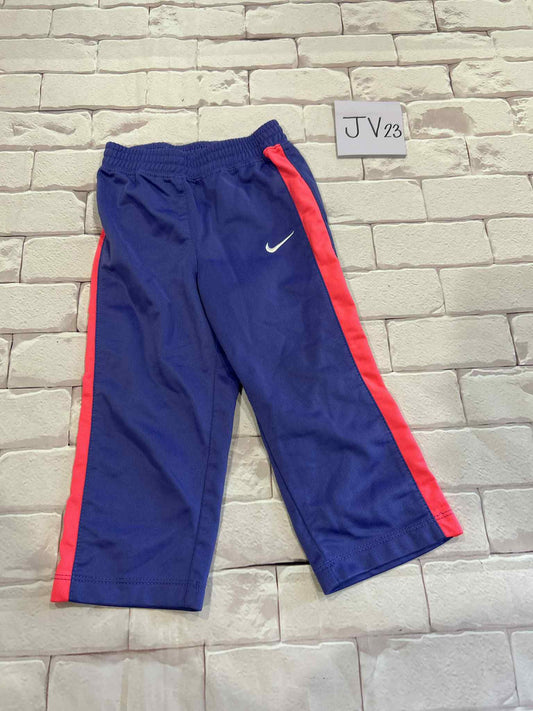 Bottoms Size 24m