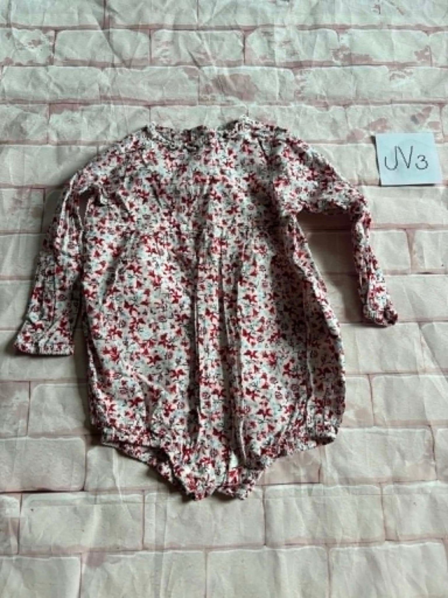 Tops Size 9-12m