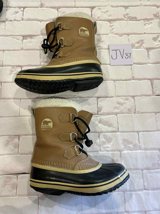 Shoes Size 4