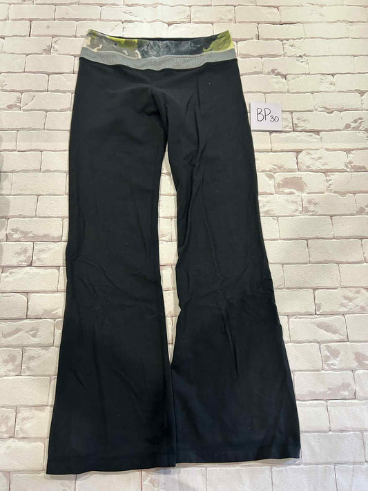 Ladies Bottoms Size 8