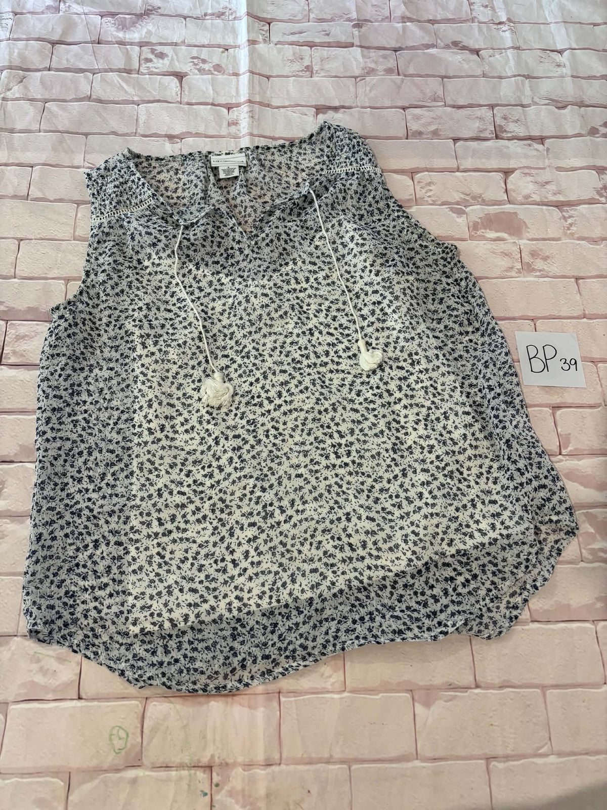 Ladies Tops Size S