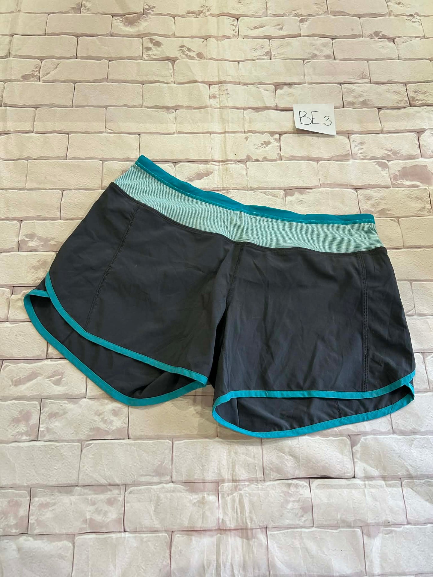 Ladies Bottoms Size 8