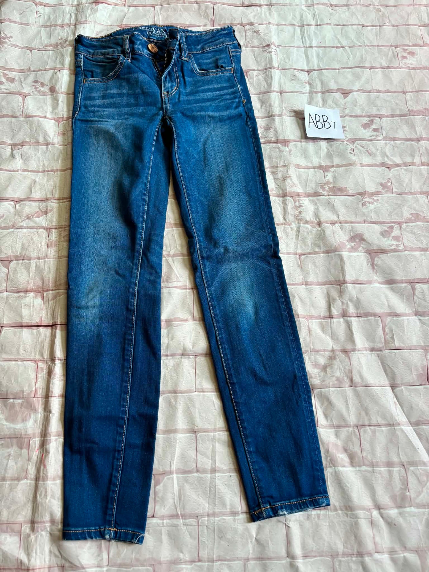 Ladies Bottoms Size 00