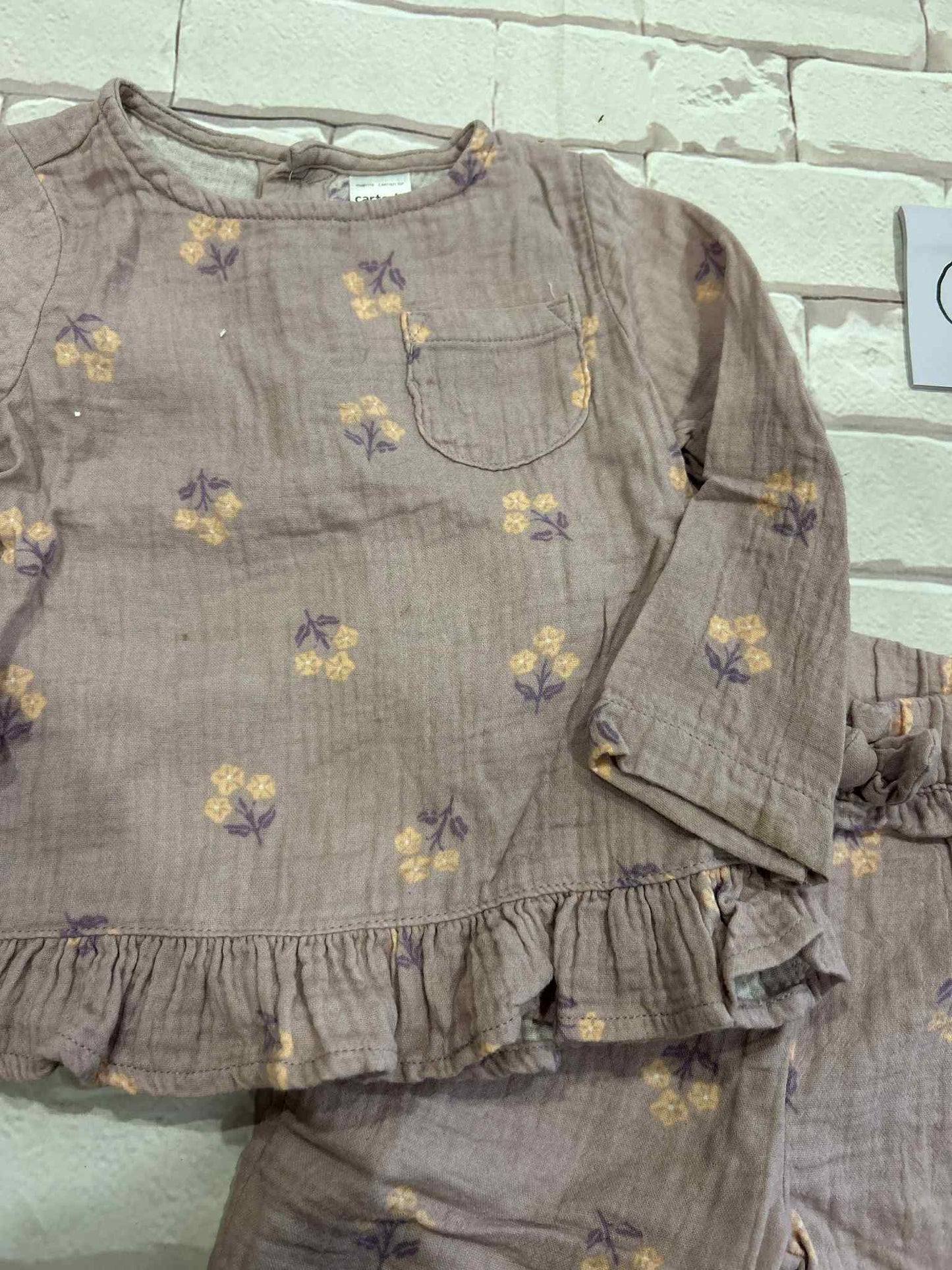 Outfits Size 12m Stains