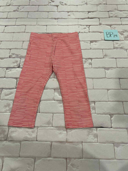 Bottoms Size 7/8 Capri